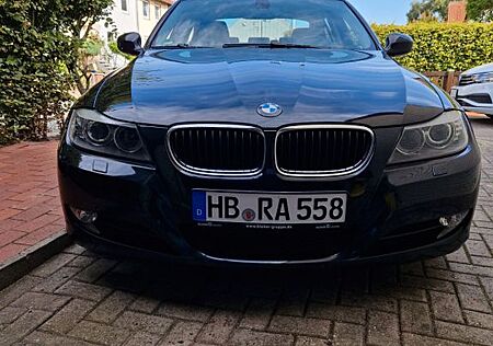 BMW 318i -