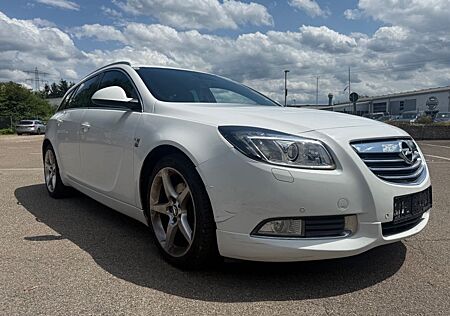 Opel Insignia A Sports Tourer Sport OPC-Line Interieu