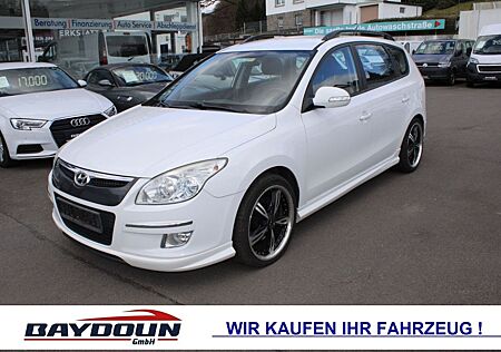 Hyundai i30 cw Style 2.0 Crdi/Eu4/Leder/Klima/Alu