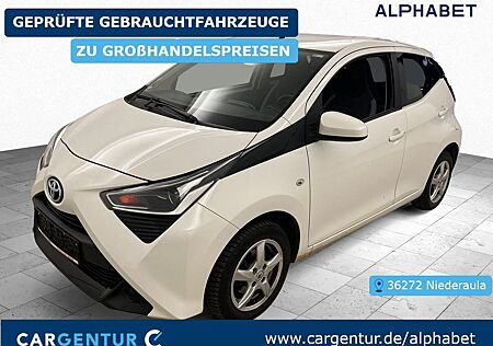 Toyota Aygo (X) Aygo 1.0 x-Play Facelift