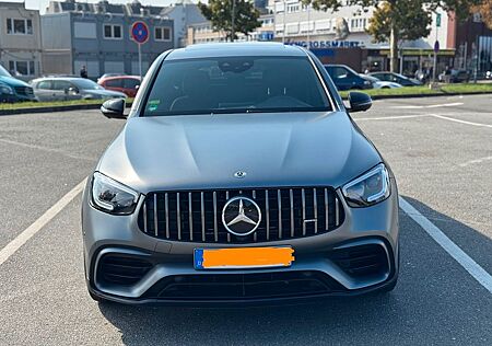 Mercedes-Benz GLC 63 AMG 4MATIC+ Perf .Abgas Coupé Mem SHD AHK