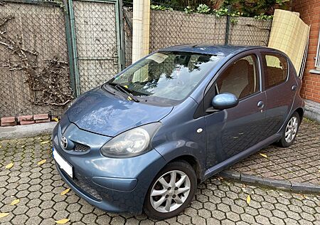Toyota Aygo (X) Aygo (X) 1,0 -