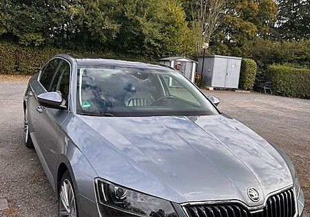 Skoda Superb 2.0 TDI DSG
