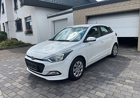 Hyundai i20 1.2 55Kw -