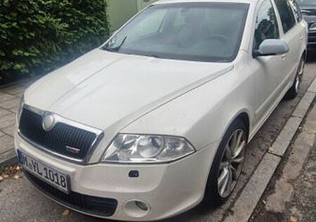 Skoda Octavia Combi 2.0 TDI RS RS