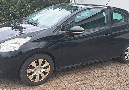 Peugeot 208 Active