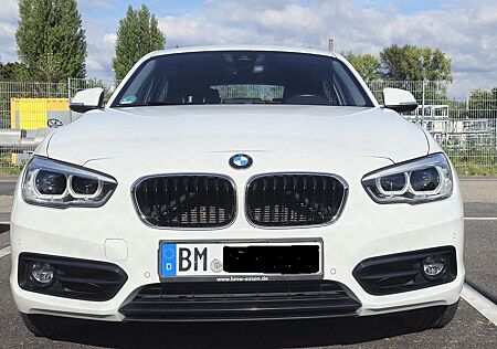 BMW 120d Sport Line - "NAVI"LED"SHZ"PDC"8-fach"