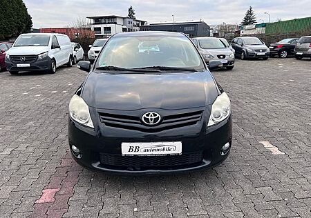 Toyota Auris Travel