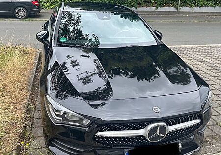 Mercedes-Benz CLA 200 4MATIC DCT- AMG LINE