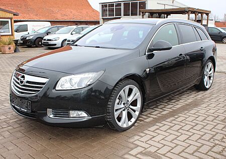 Opel Insignia A ST 2.0 CDTi Aut 4x4 Navi Leder OPC