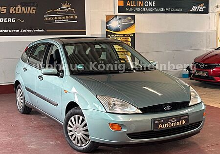 Ford Focus 1.6 Ambiente Autom.