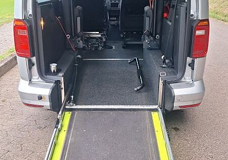 VW Caddy Volkswagen Behindertengerechter SELBSTFAHRER