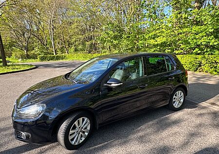 VW Golf Volkswagen 1.4 TSI 90 kW Style Style