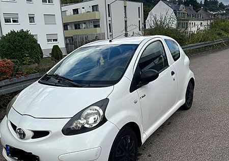 Toyota Aygo (X) Aygo (X) 1,0 Cool Cool