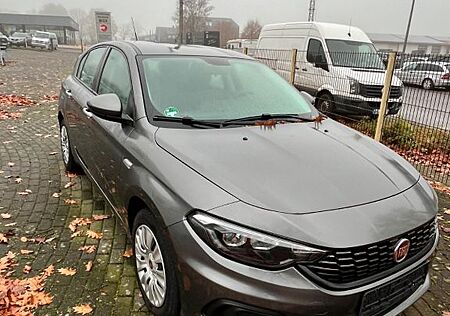 Fiat Tipo Easy