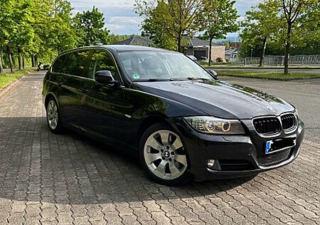 BMW 325d Touring LCI Automatik Navi Xenon