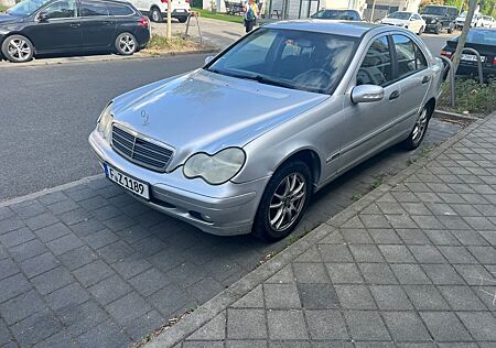 Mercedes-Benz C 180 CLASSIC Classic