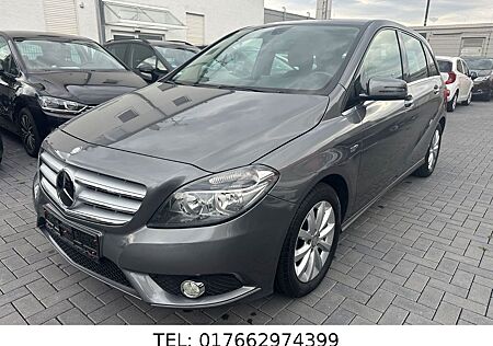 Mercedes-Benz B 180 B -Klasse / TÜV Neue