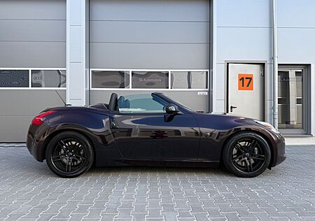 Nissan 370Z gebraucht kaufen Nissan 370Z ROADSTER Sammlerzustand TÜV Inspektion neu