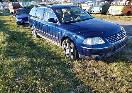 VW Passat Volkswagen 2.5 V6 TDI 4motion Highline