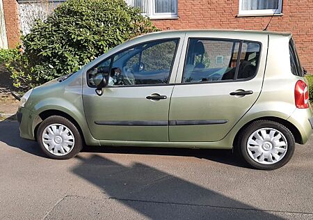 Renault Modus Dynamique 1.2 16V 75 eco2 Dyna...