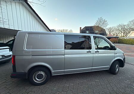 VW T6 Transporter Volkswagen /Campervan Selbstausbau