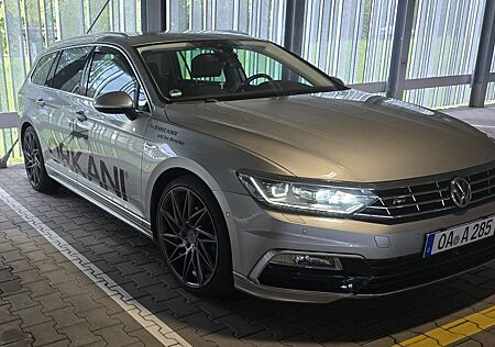 VW Passat Variant Volkswagen 2.0 TDI SCR 140kW DSG BMT Hig...