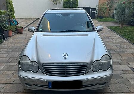 Mercedes-Benz C 200 Kompressor Avantgarde Automatik Klima