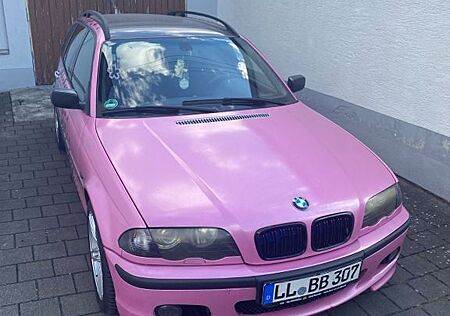 BMW 330i touring -