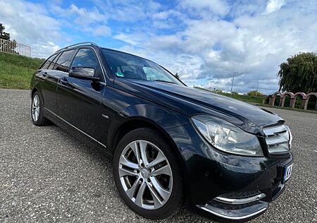 Mercedes-Benz C 200 CDI T BlueEFFICIENCY AVANTGARDE AVANTGARDE