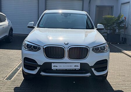 BMW X3 xDrive 20d Advantage Automatik LED NAVI LEDER