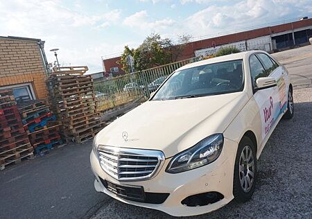Mercedes-Benz E 200 BlueTEC