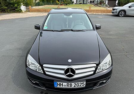 Mercedes-Benz C 180 CGI BlueEFFICIENCY ELEGANCE Autom. ELE...