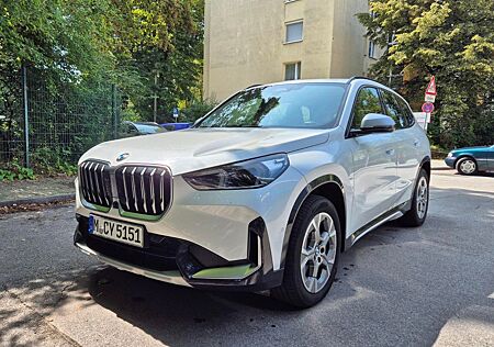 BMW X1 xDrive23d Steptronic -Head up-X-Line-360Kamer