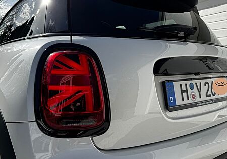 Mini Cooper S Autom. Nanuq White + Chester Malt Brown