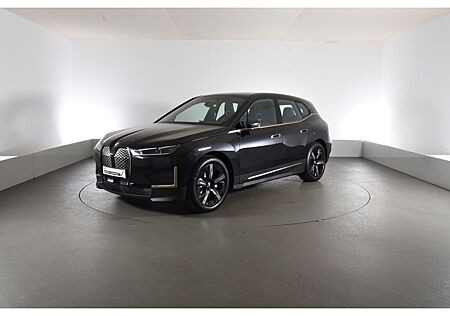 BMW iX 40 xDrive Panoramadach Skylounge Harman Kardo
