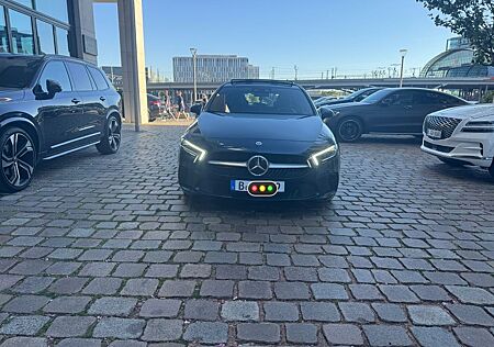 Mercedes-Benz A 220 d Advanced DCT Advanced