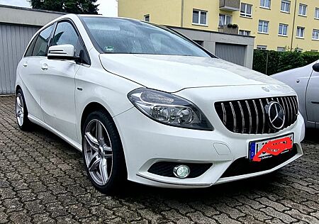 Mercedes-Benz B 180 BlueEFFICIENCY -