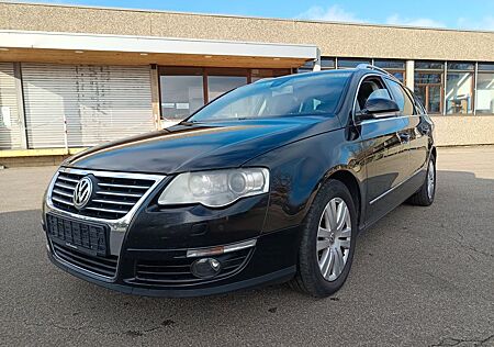 VW Passat Variant Volkswagen Highline DSG Leder Xenon