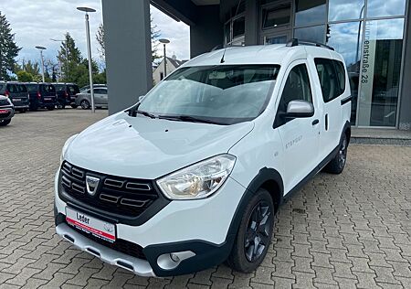 Dacia Dokker Stepway Celebration Turbo*1.Hand,SHZ,RFK