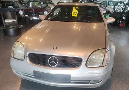 Mercedes-Benz SLK 200