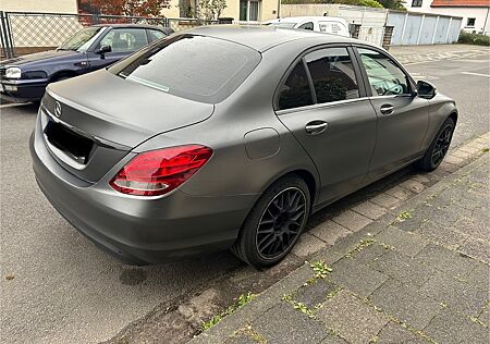 Mercedes-Benz C 220 d 4MATIC Matt-Grau