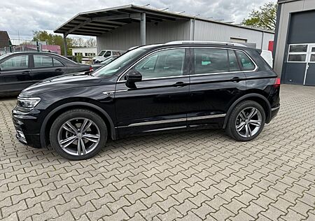 VW Tiguan Volkswagen R-Line Pano ACC LED 360 Zahnriemen neu!