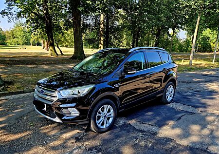 Ford Kuga 1,5 EcoBoost 2x4 110kW Titanium