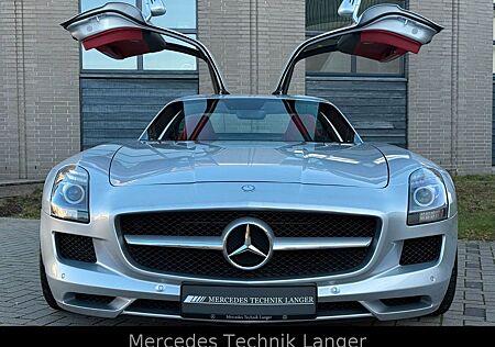 Mercedes-Benz SLS AMG Coupe