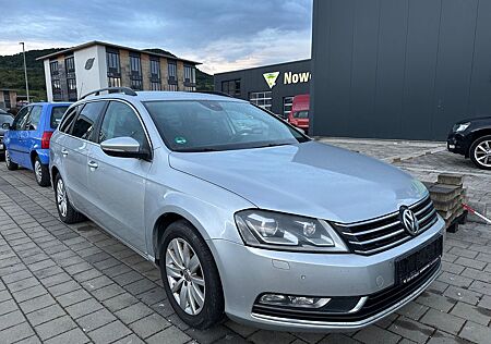 VW Passat Variant Volkswagen Comfortline DSG AHK