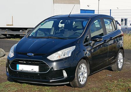 Ford B-Max 1,0 EcoBoost 92kW S/S Titanium Titanium