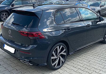 VW Golf Volkswagen 1.5 TSI OPF 96kW R-Line R-Line