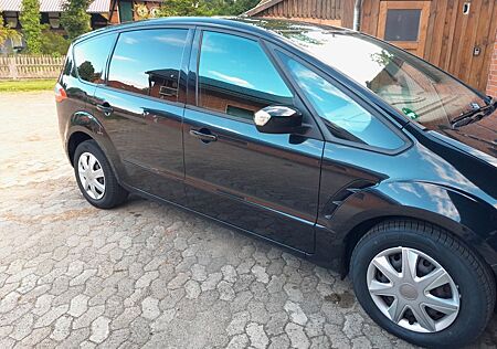 Ford S-Max 2,0 TDCi 103kW DPF Trend Trend