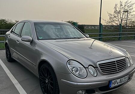 Mercedes-Benz E 320 ELEGANCE Elegance